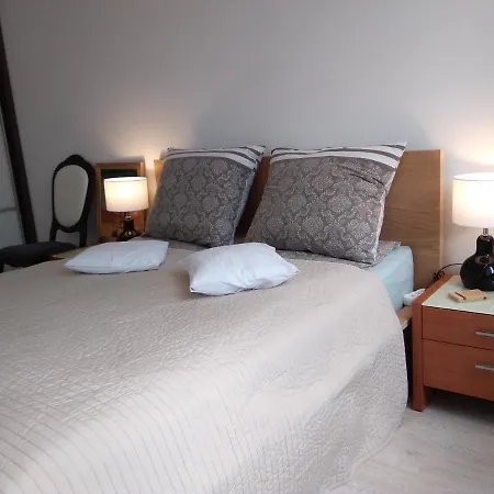 Center Japan - No Smoking, Free Bottled Water, Coffea And Tea アパート