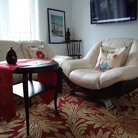 Center Japan - No Smoking, Free Bottled Water, Coffea And Tea Lejlighed *