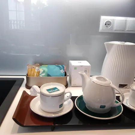 아파트 Center Japan - No Smoking, Free Bottled Water, Coffea And Tea 코잘린