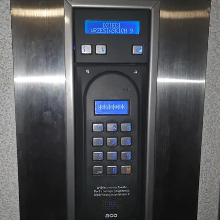 Center Japan - No Smoking, Free Bottled Water, Coffea And Tea Koszalin