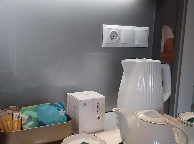 Center Japan - No Smoking, Free Bottled Water, Coffea And Tea アパート