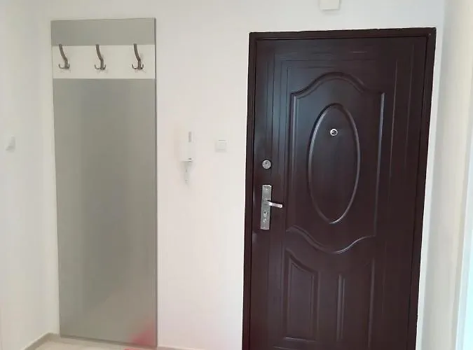 Center Japan - No Smoking, Free Bottled Water, Coffea And Tea アパート